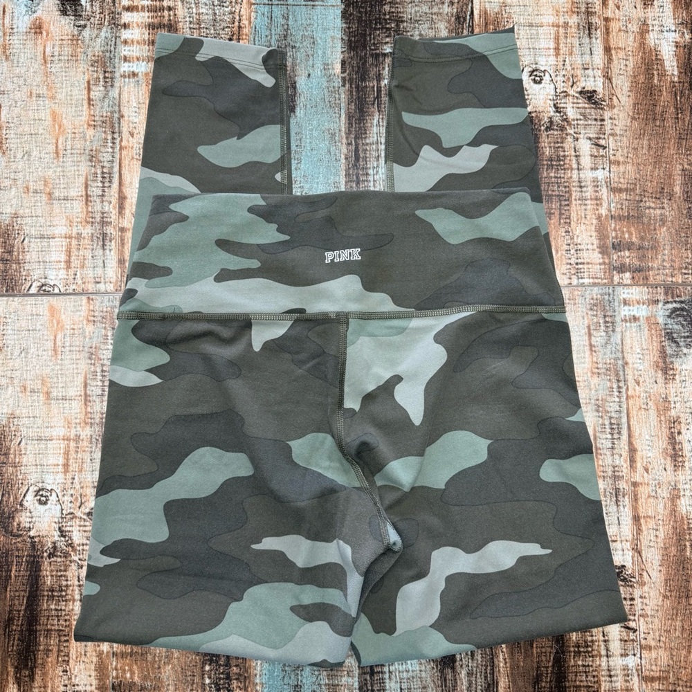 Women’s PINK Victoria Secret ULTIMATE Camouflage Leggings | #K9 - Picture 4 of 9